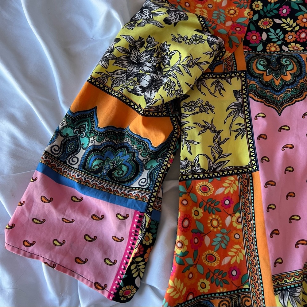 🌼Boho Multi-Pattern Button Down Tunic🌼 - Picture 5 of 7